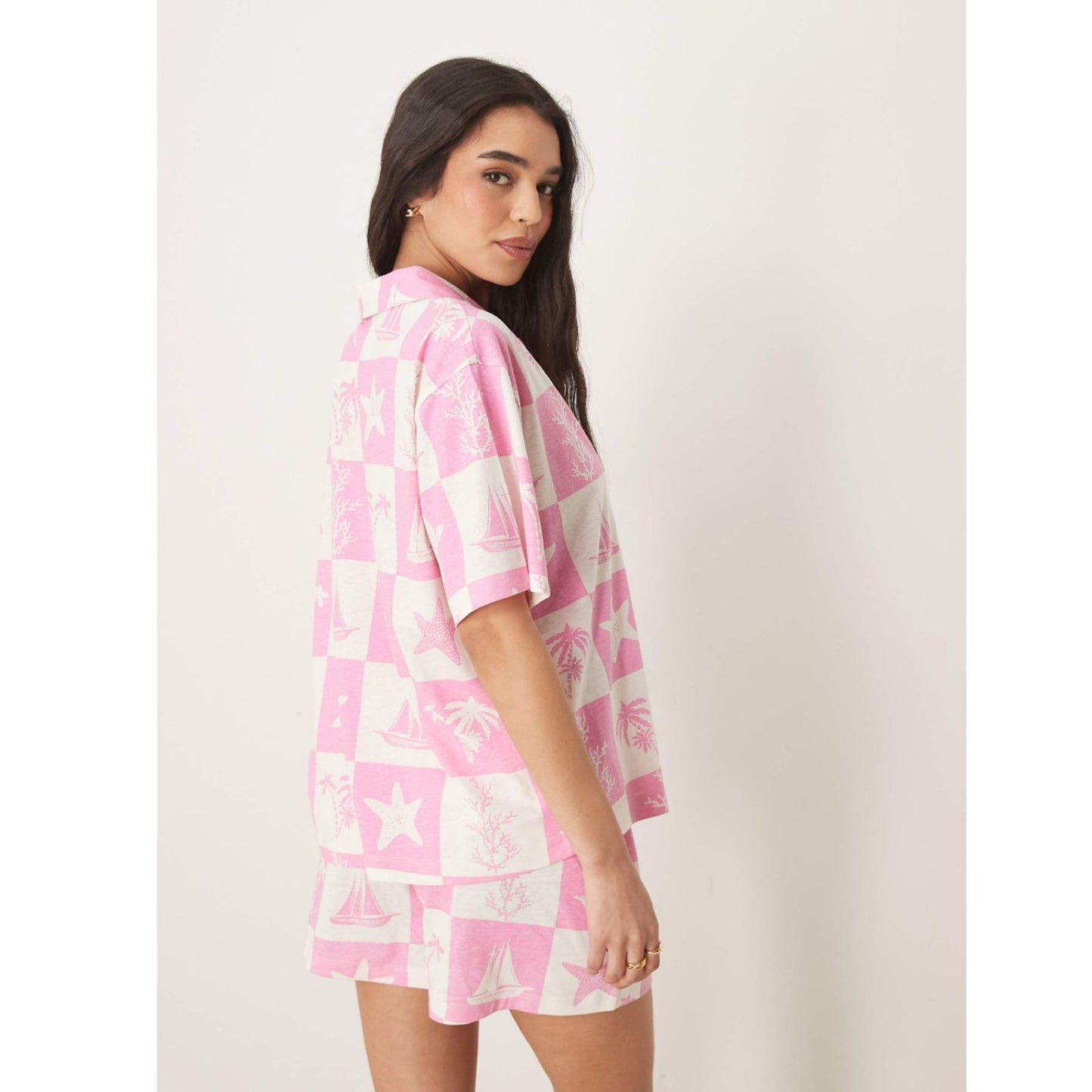 Set Camisa y Short Con Estampado de Estrellas