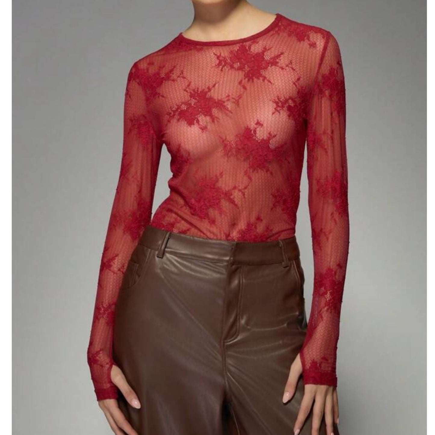 Top De Encaje Floral Burgundy