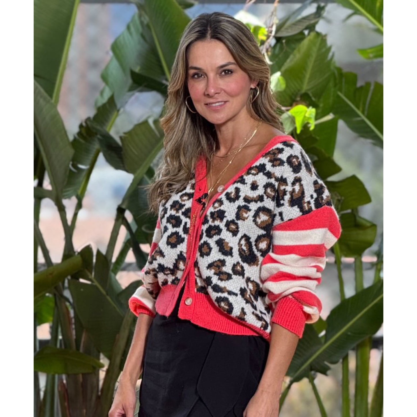 Cardigan Corto de Botones Animal Print