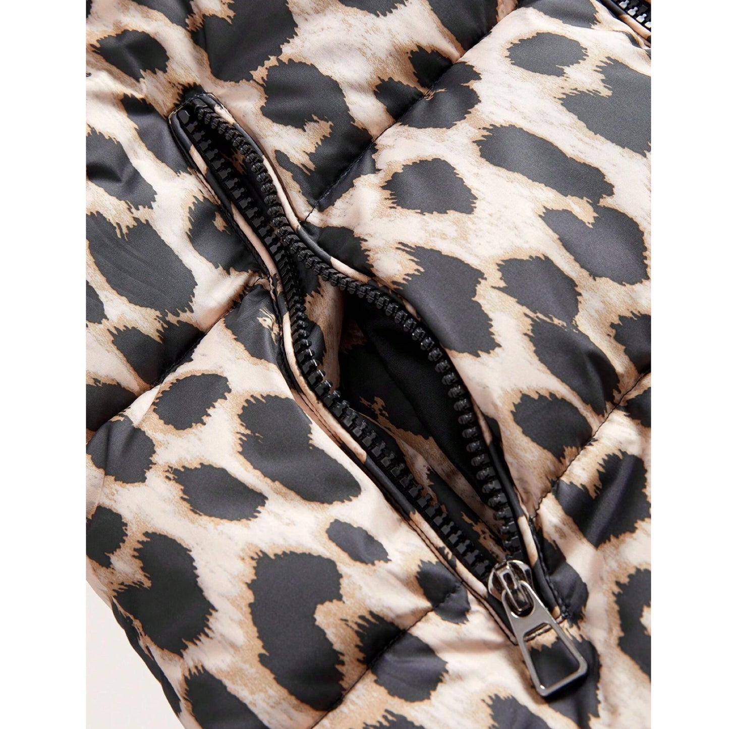 Chaqueta Acolchada con Estampado Animal print