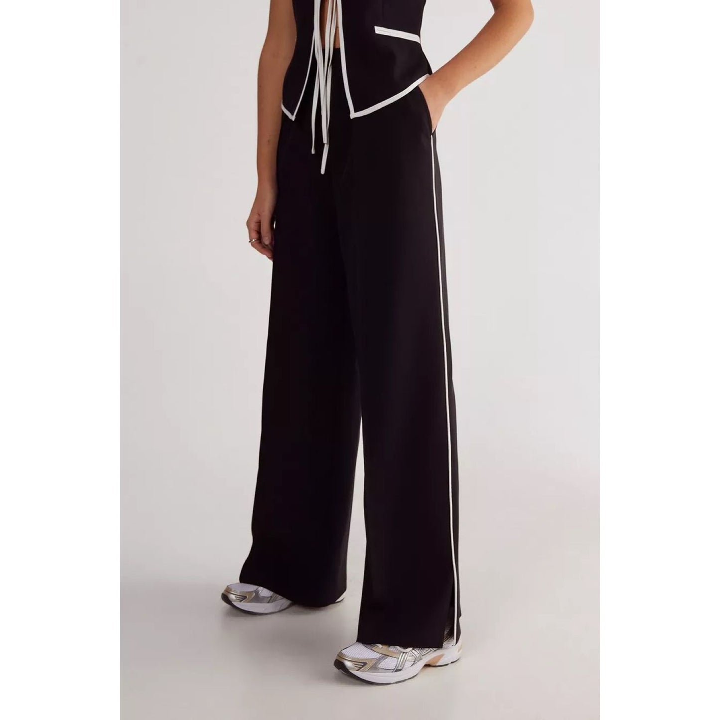 Set Top Tipo Chaleco con Lazos y Pantalón