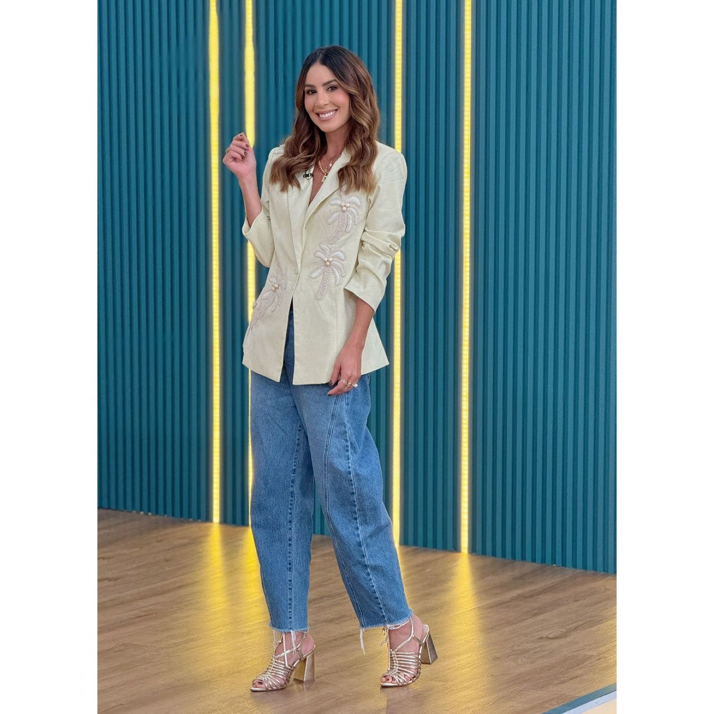 Blazer con Apliques de Palmeras