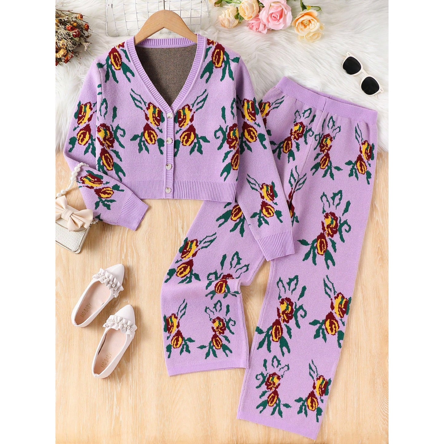 Girl's sweater and pants set