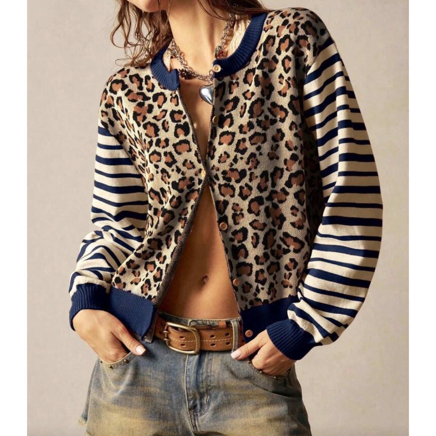 Cardigan Animal Print con Rayas