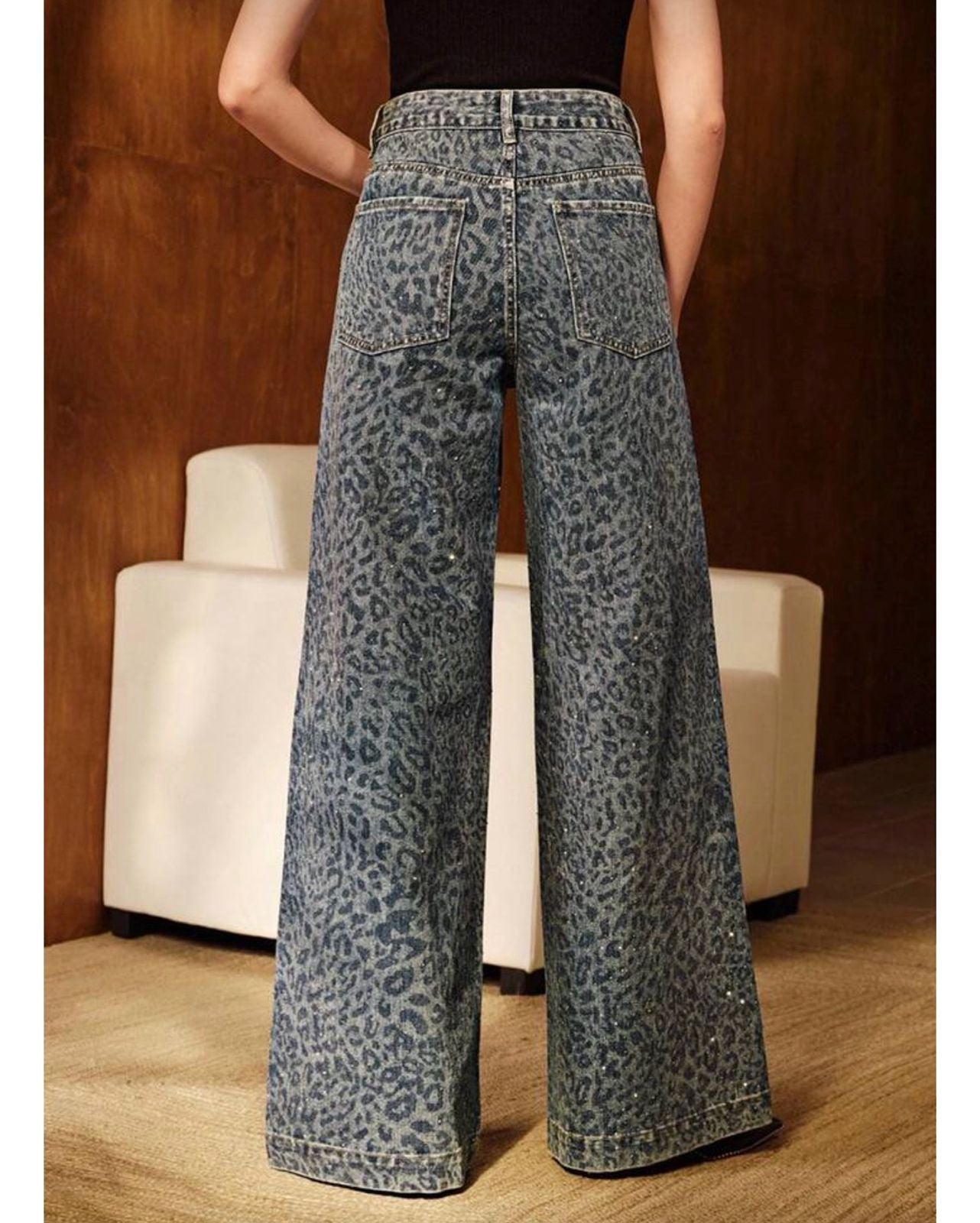Jean con Diseño Animal Print Bota Ancha