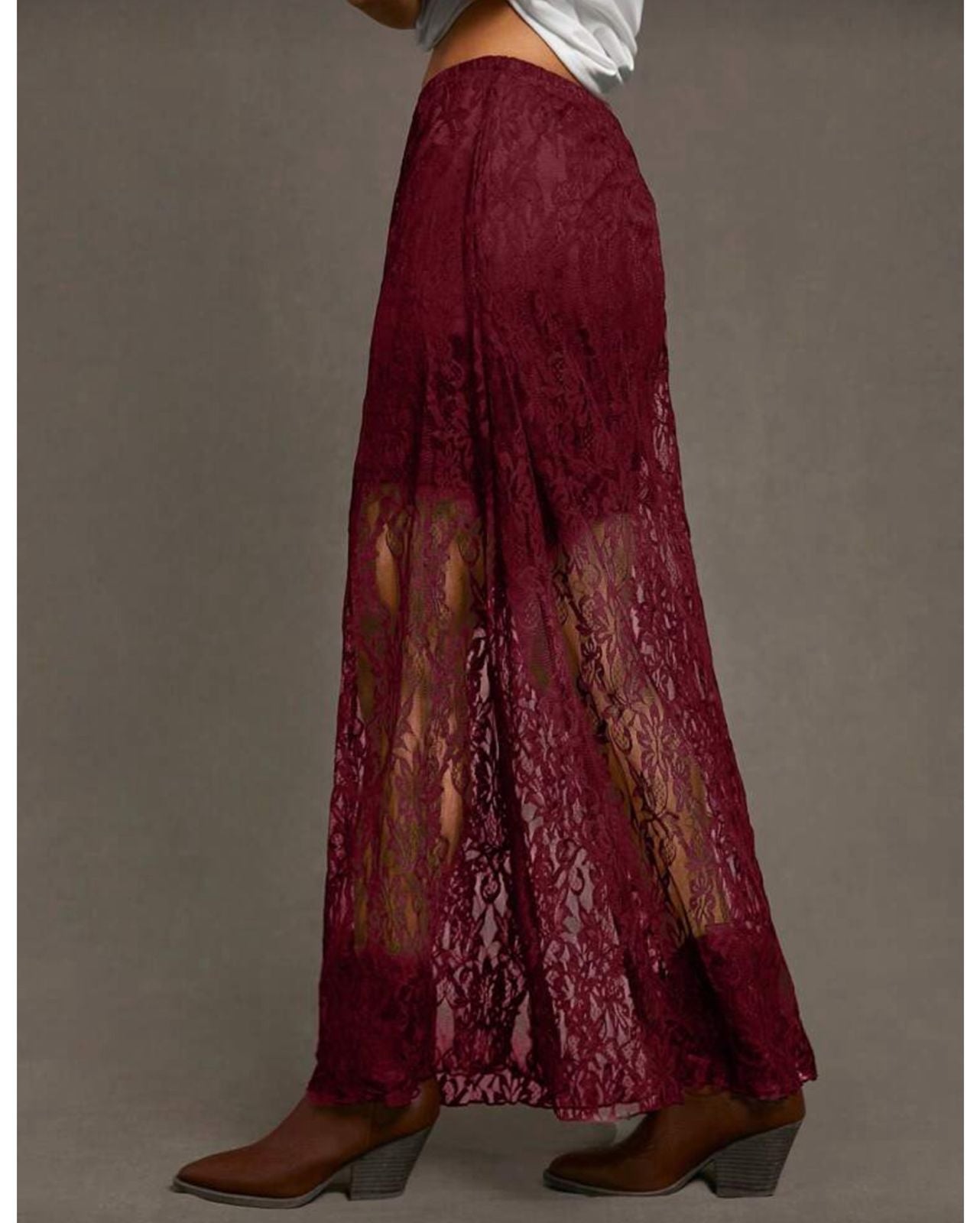 Maxi Falda en Encaje Vm.