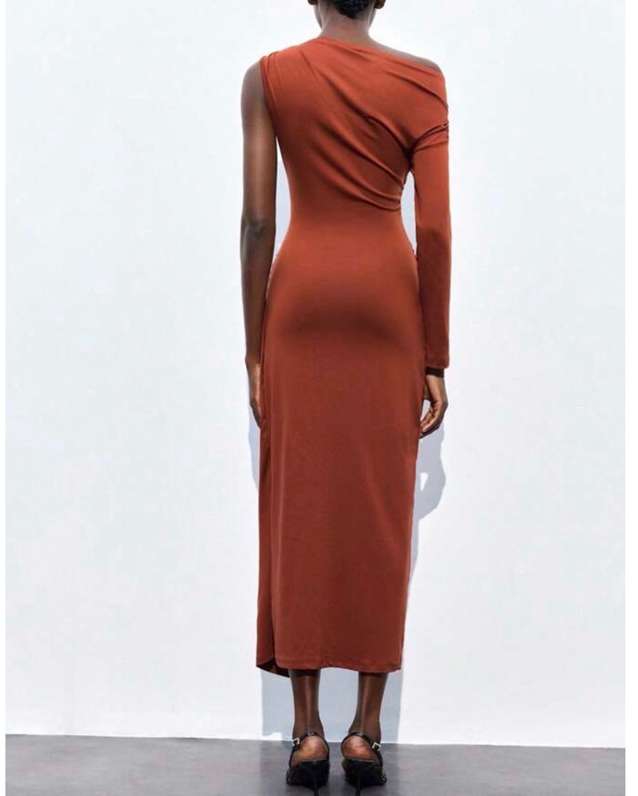 Vestido Manga Larga con Hombro Asimétrico Vm