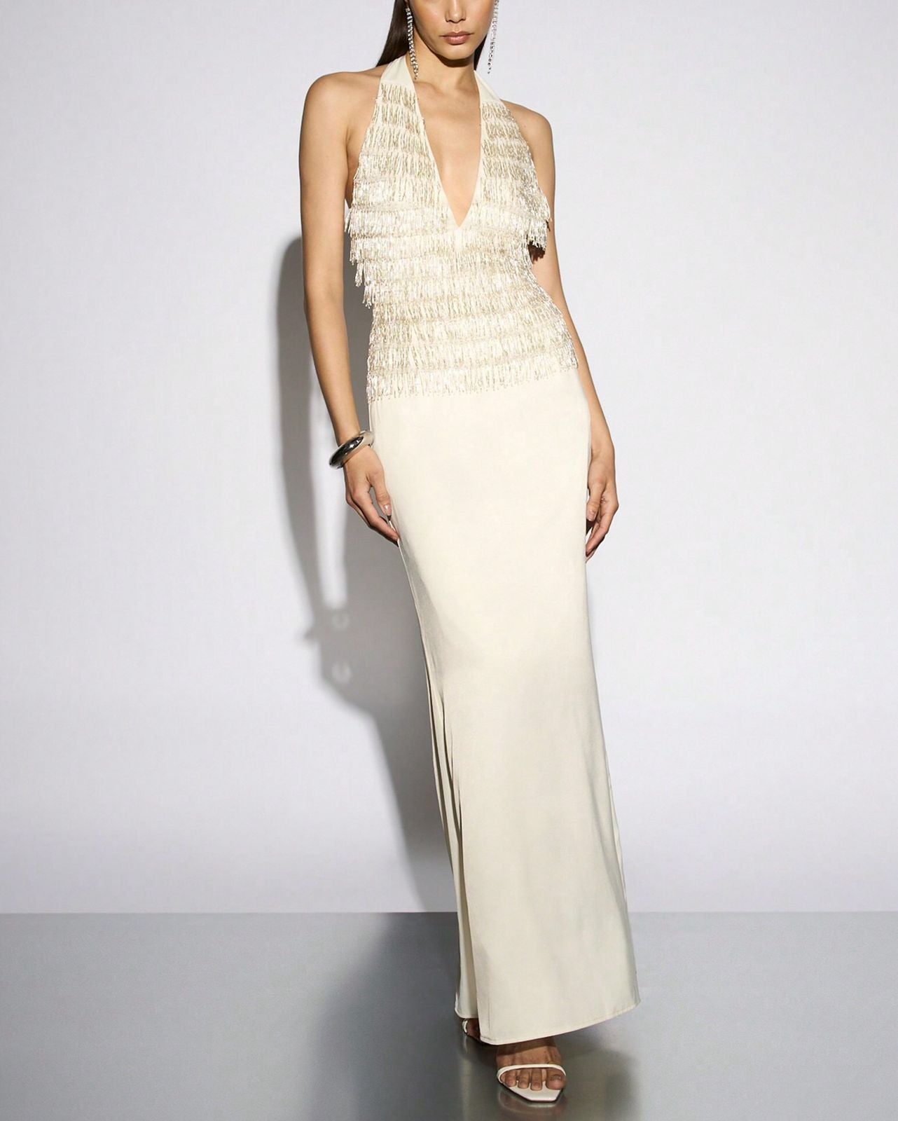 Maxi Vestido Cuello Halter con Espalda Descubierta Vm