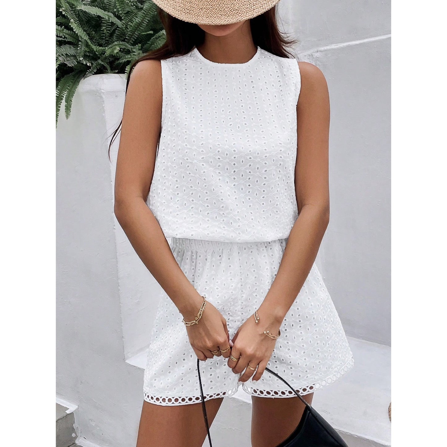 Set de Top y Short en Ojalillo Tipo Broderie