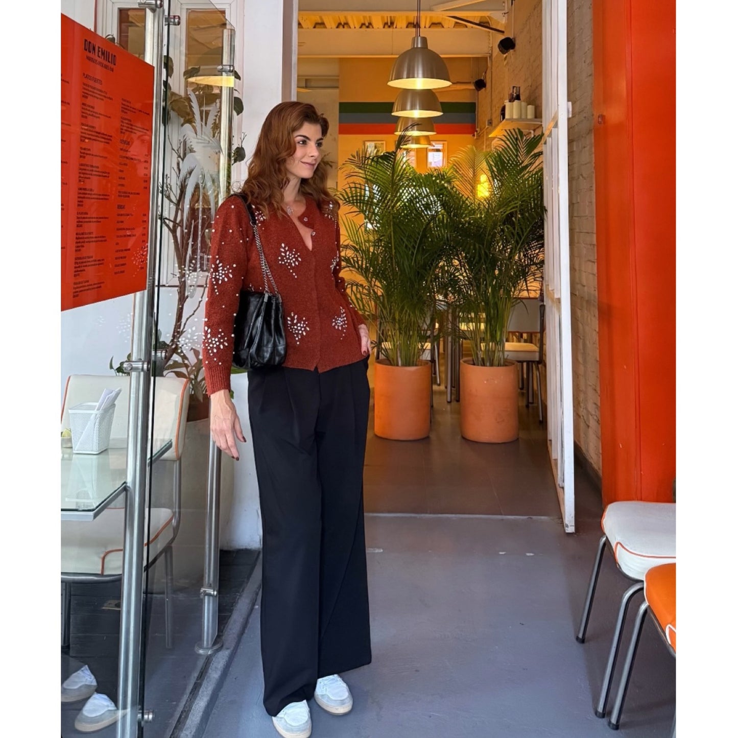 Cardigan Tejido con Apliques en Rhinestones