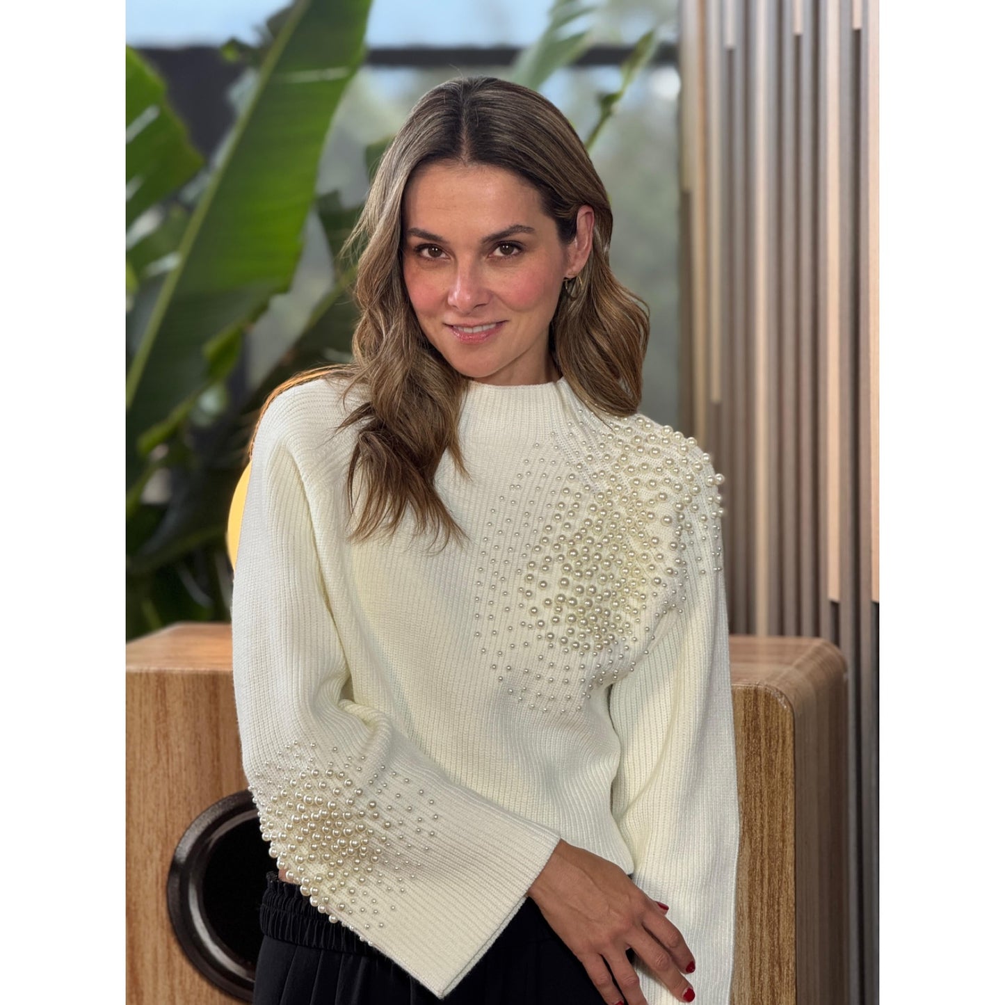 Sweater con Tejido de Punto con Detalles Perlas