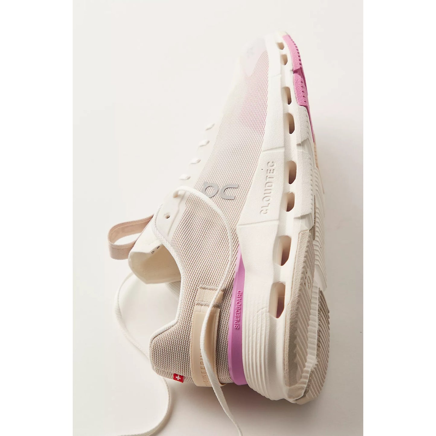 Tenis On CloudNova