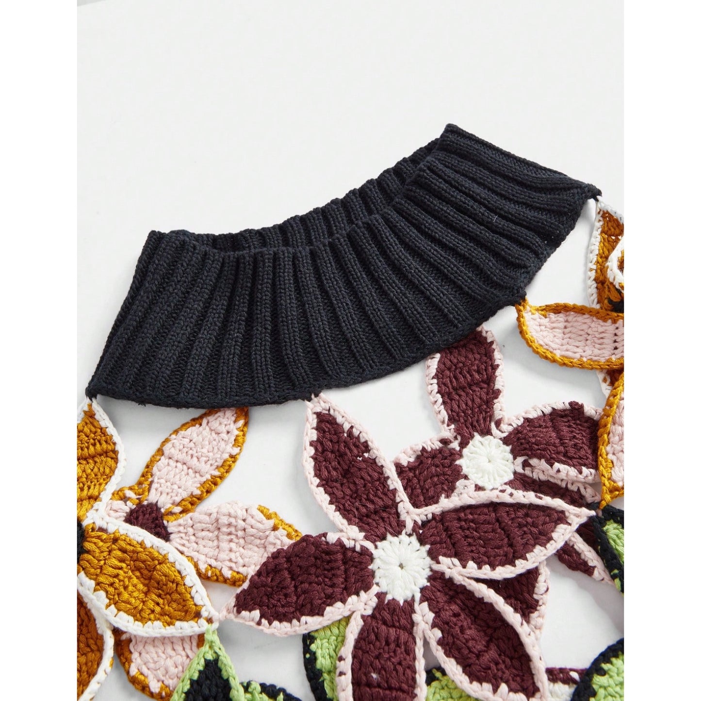 Sweater en Croche con Tejido Floral