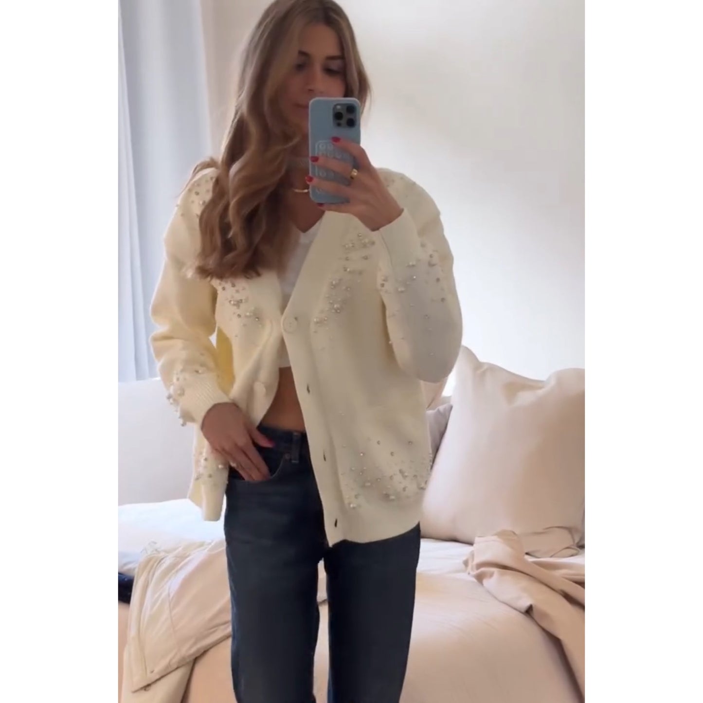 Cardigan en Tejido de Punto Recamado en Perlas