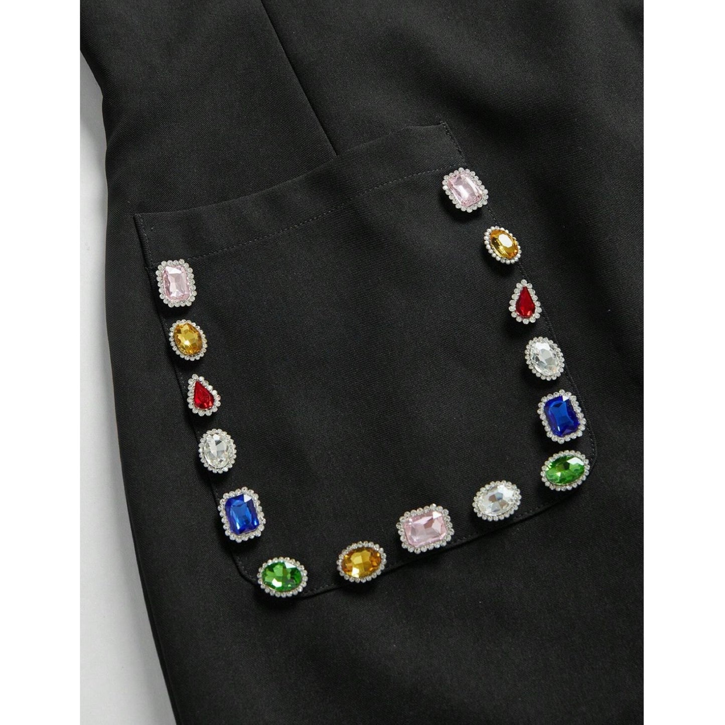 Vestido Corto con Apliques en Rhinestones