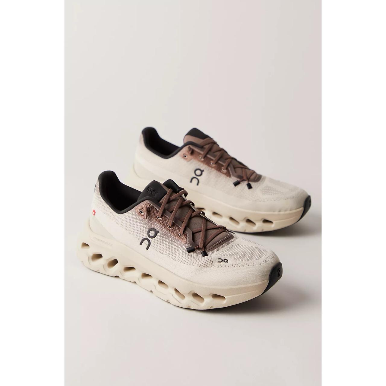 Tenis On Clouldtild