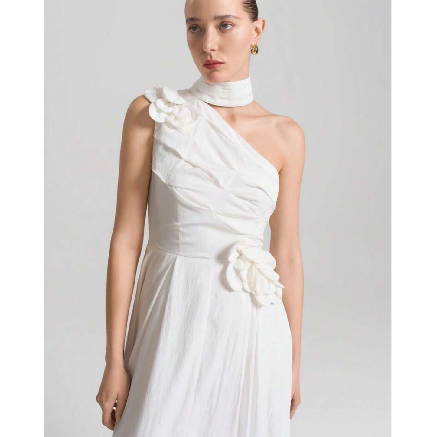 Vestido Midi Floral en 3D