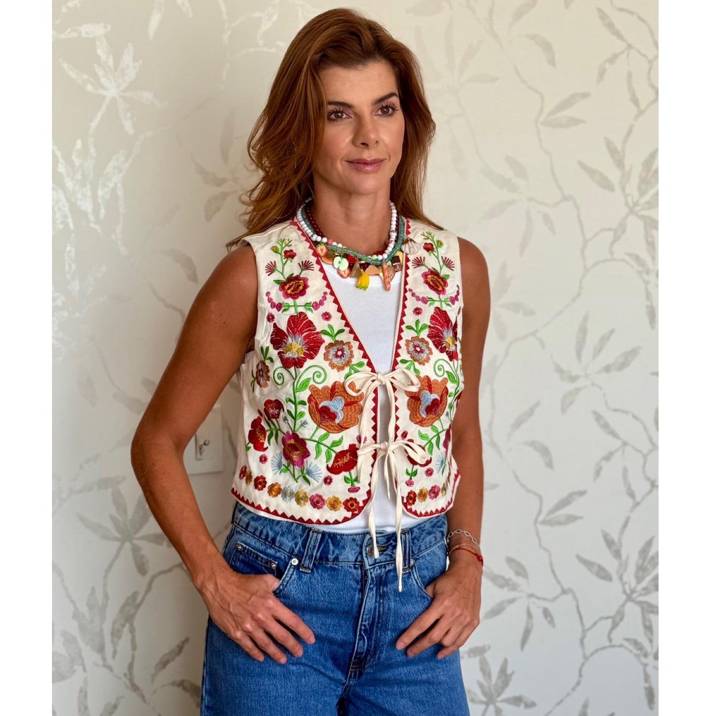 Chaleco Floral con Lazos Boho