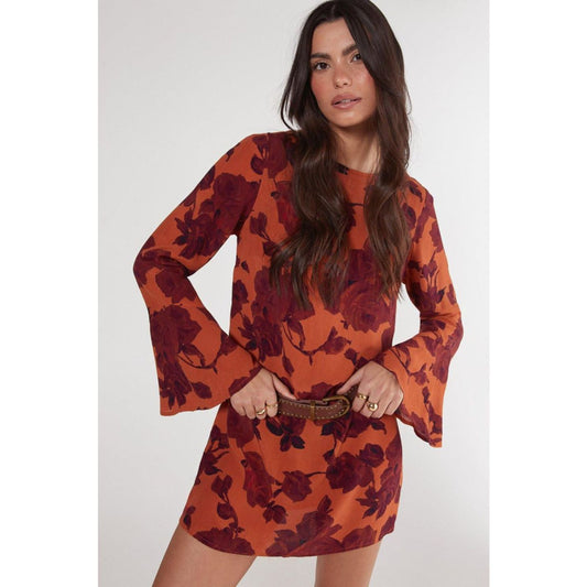 Vestido Floral con Manga Larga