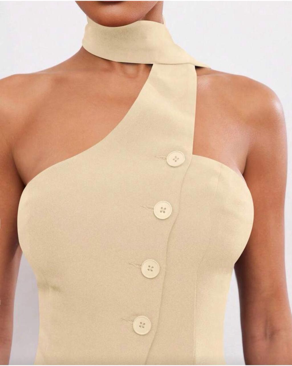 Top Asimétrico Tipo Halter