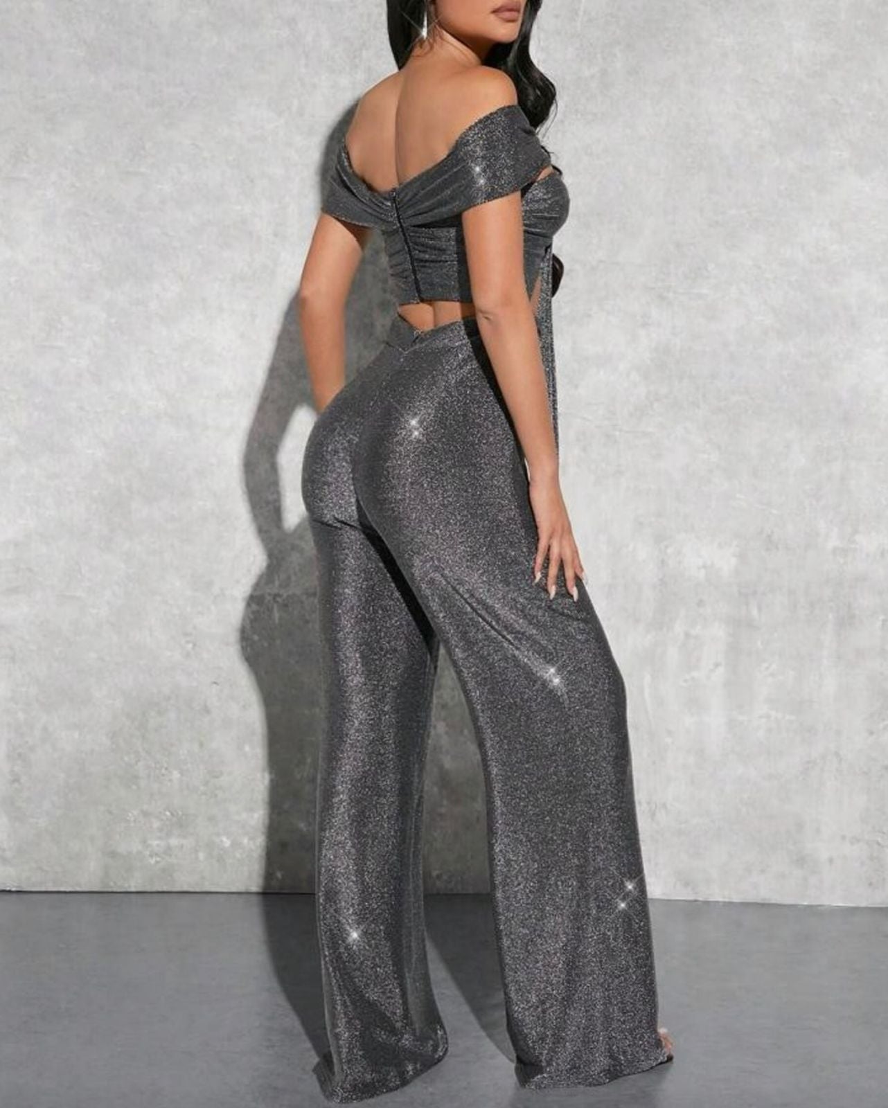 Enterizo con Escote Barco y Tejido Metalizado Vm