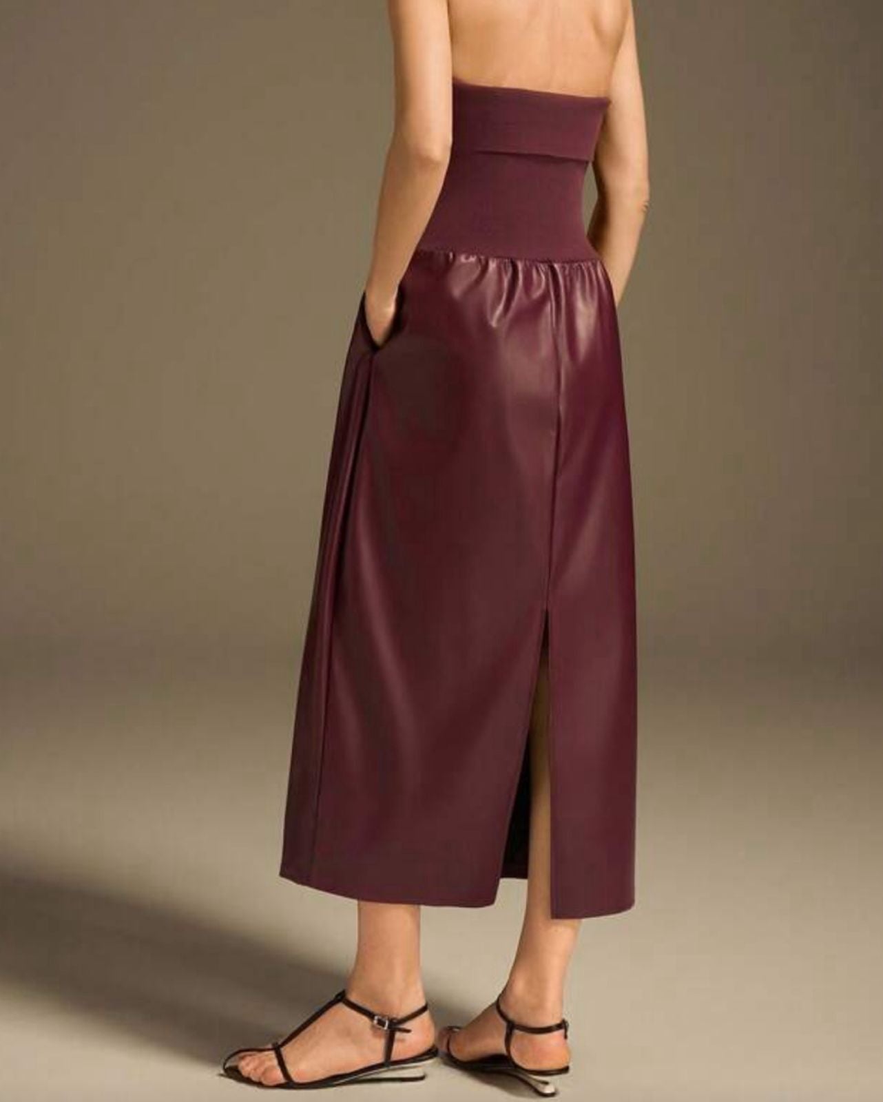 Vestido Midi Strapless con Falda en Imitación de Cuero Vm