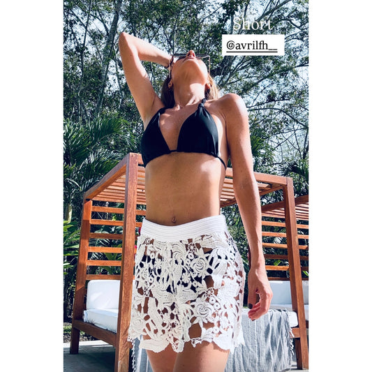 Short tejido floral