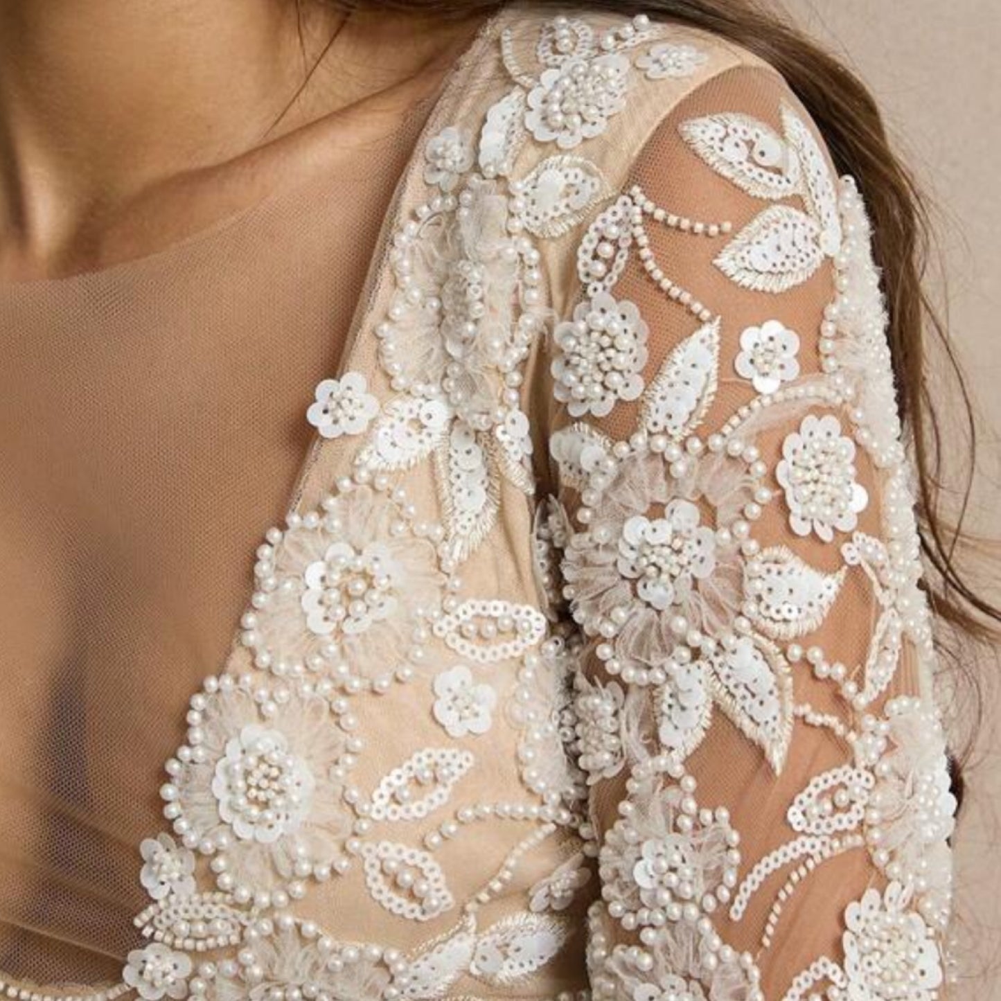 Vestido Corto en Pedreria